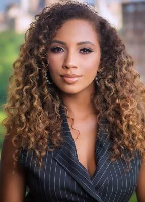 Angelina Darrisaw Founder & CEO of C-Suite Coach Angelina Darrisaw | Founder & CEO of C-Suite Coach