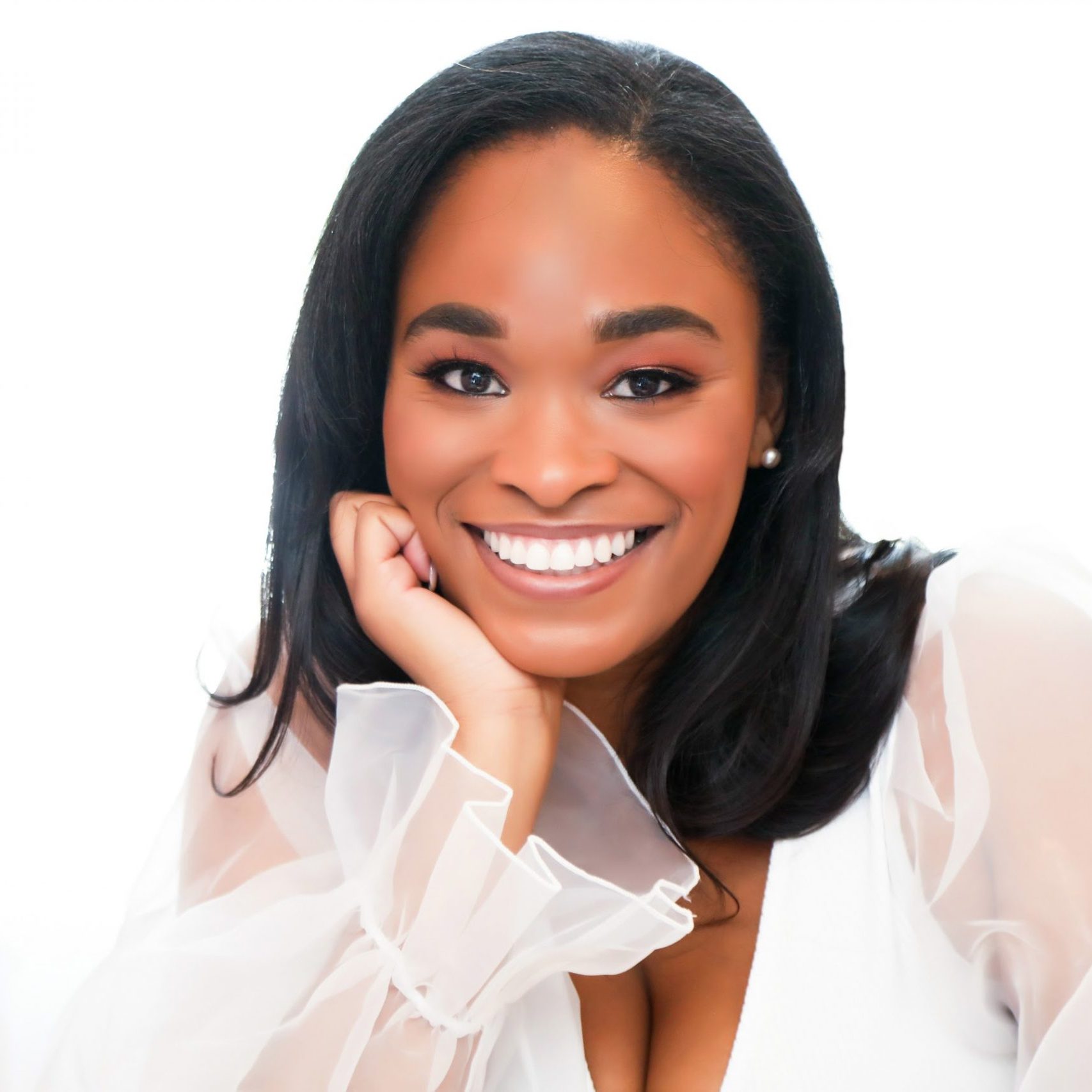 www.elizabethashleyco.com Nakia Adamson | Mental Health Blogger and Founder of Brown Gurl Healing